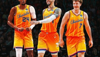 MK体育登录入口-联盟第1！联盟第2！NBA新水花兄弟诞生，他要抢三分王
