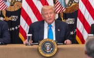 MK体育登录入口-10国签反华协议！沉默一天后，中方强硬出手：严禁私自接纳美资！