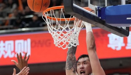 山东男篮111-103双杀天津，斯蒂尔首秀27分封神，外援换血见成效